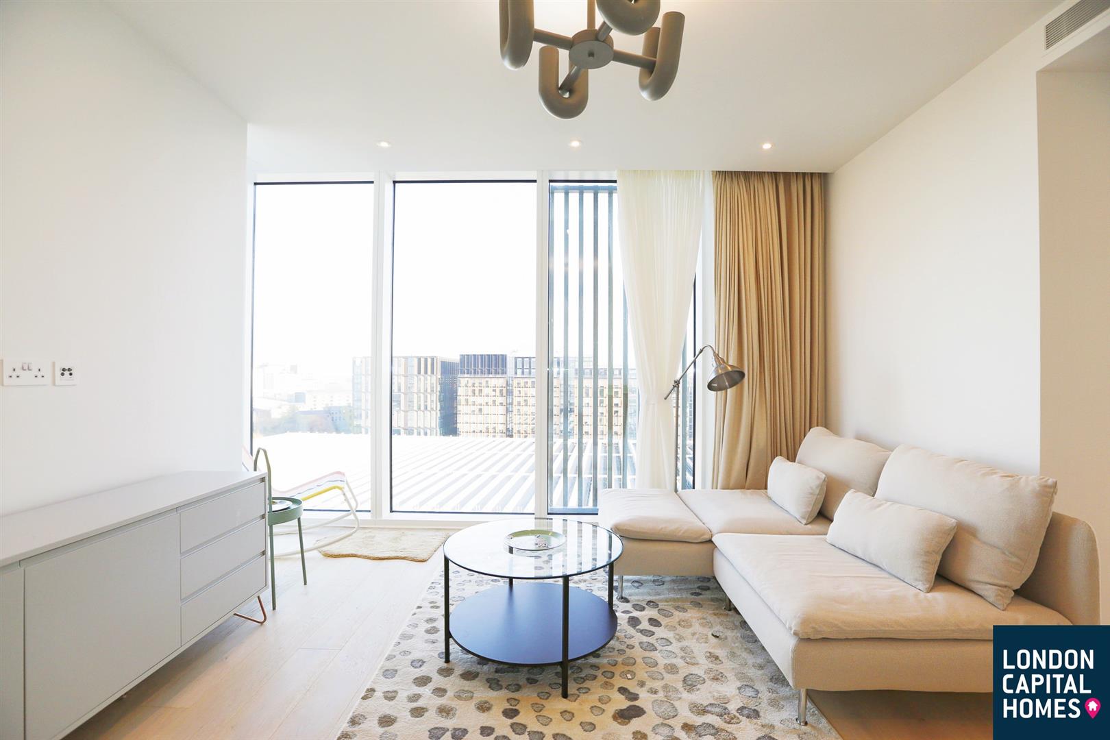 1 bed property in Grand Central Apartments, 3 Brill Place, London
